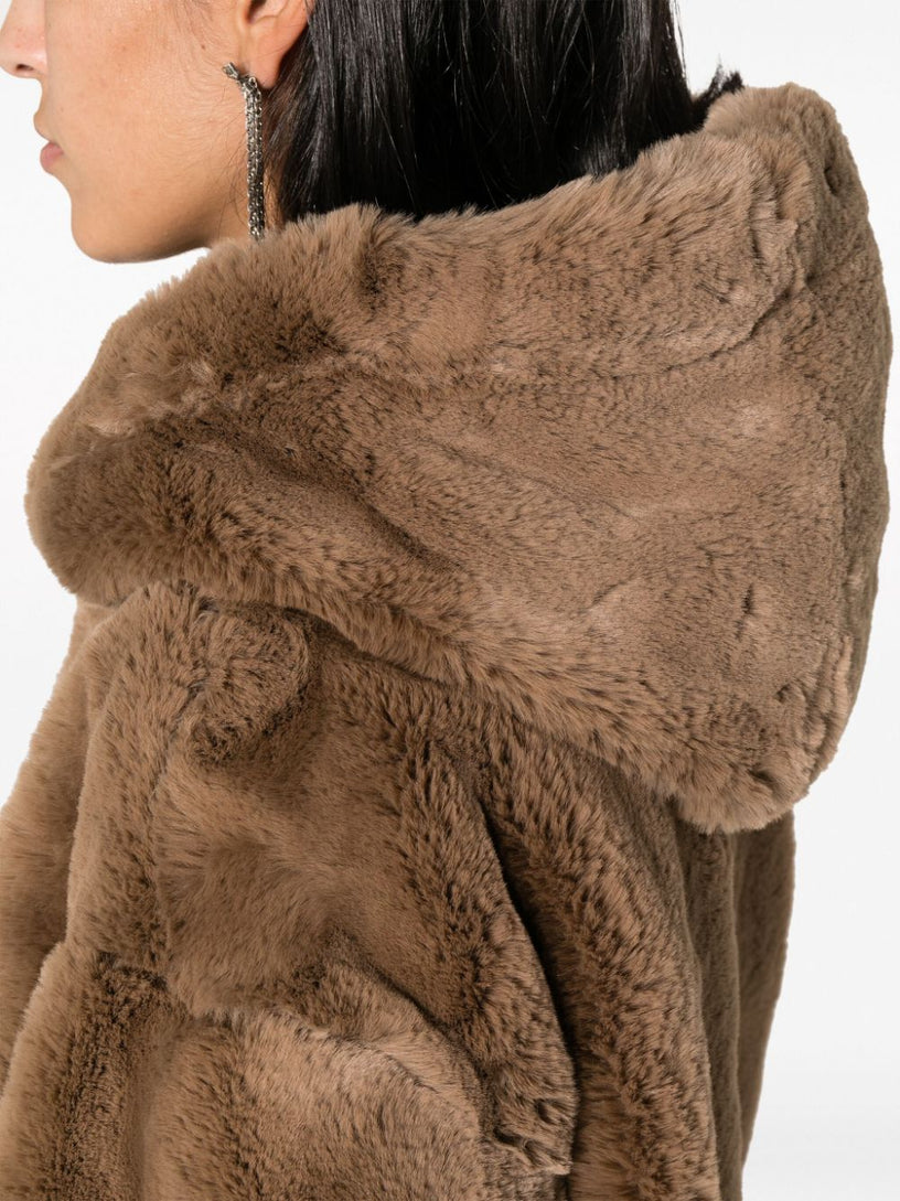 Moose Knuckles State bunny coat