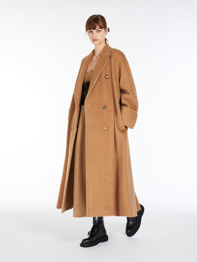 Caronte Oversized Coat