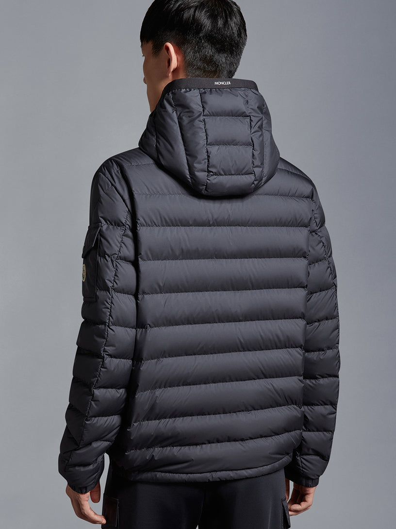 Galion Short Down Jacket