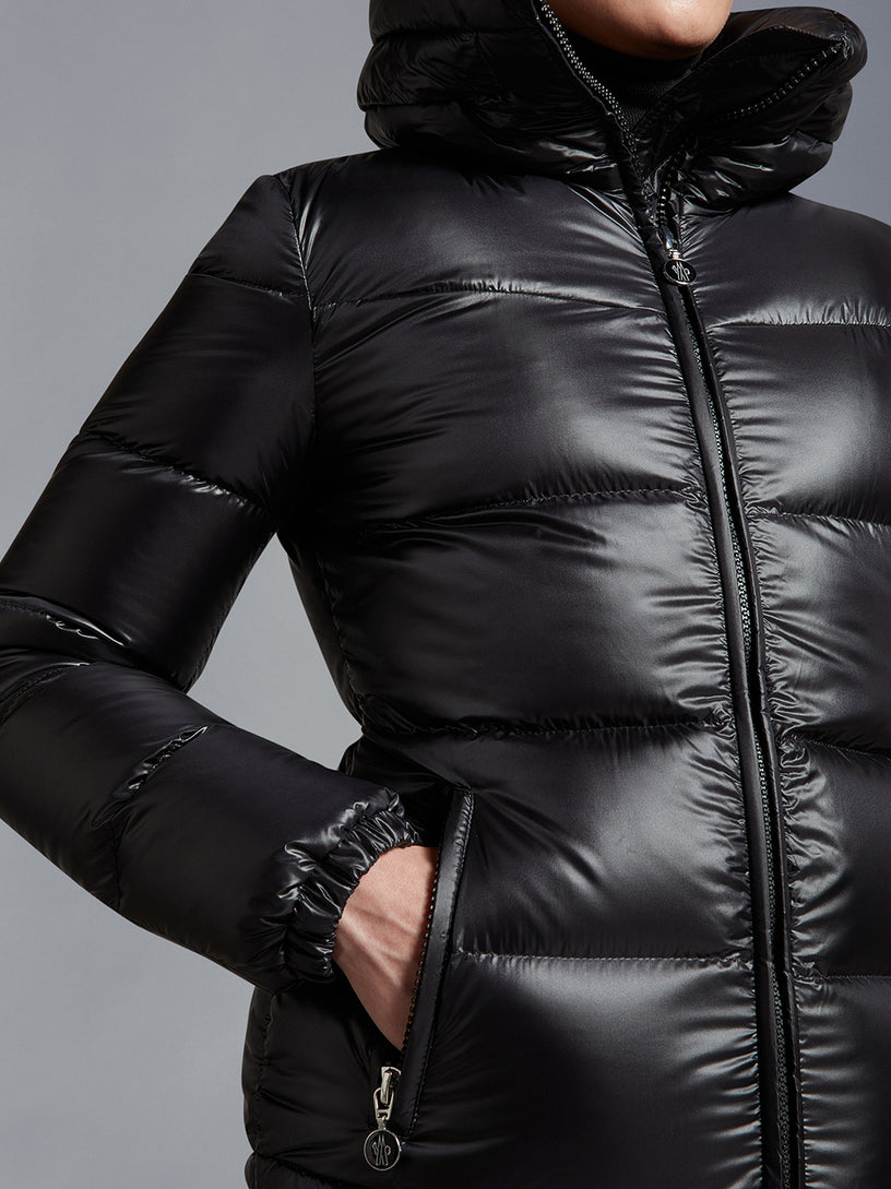 Douro Short Down Jacket