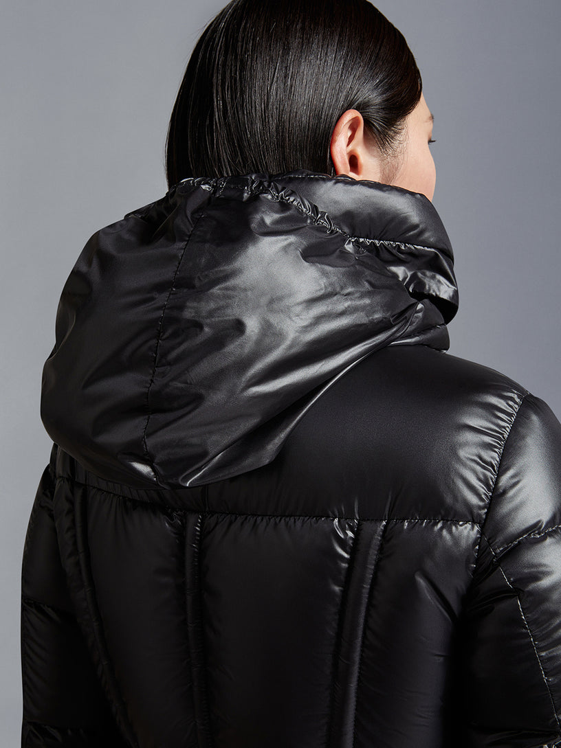 Douro Short Down Jacket