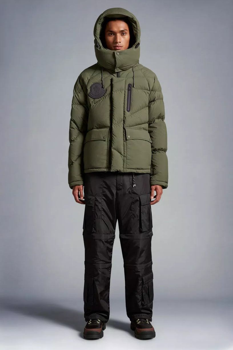 CHESTNUT SHORT DOWN JACKET MONCLER X PHARRELL WILLIAMS