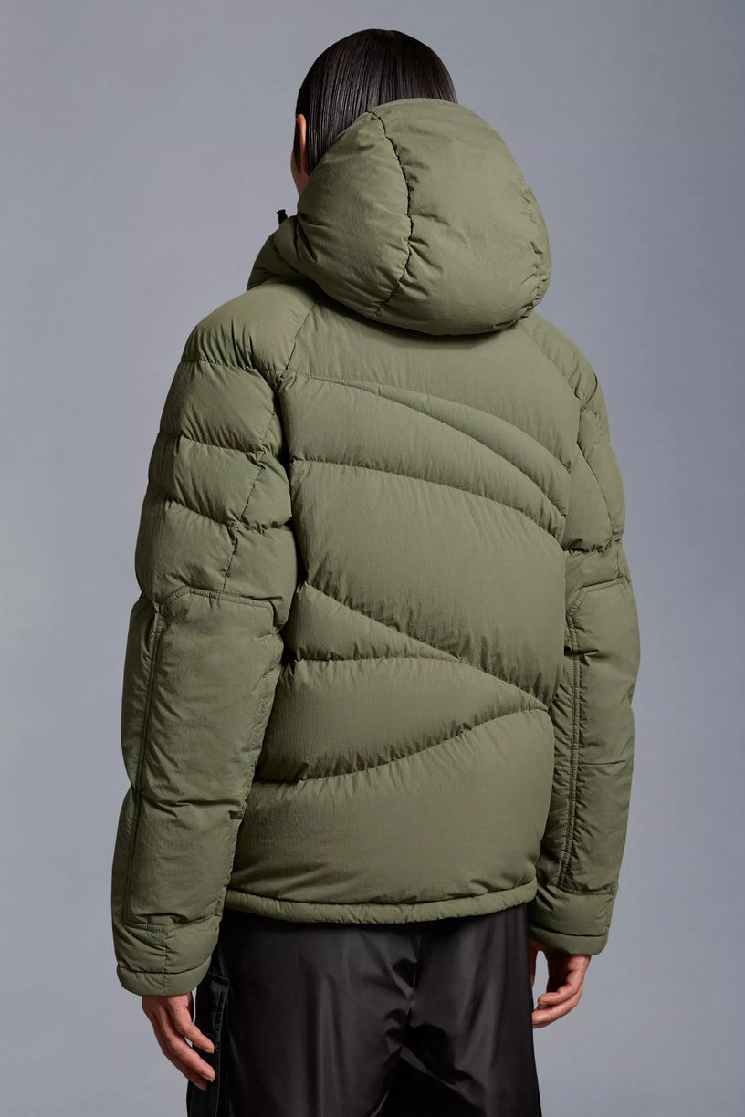 CHESTNUT SHORT DOWN JACKET MONCLER X PHARRELL WILLIAMS