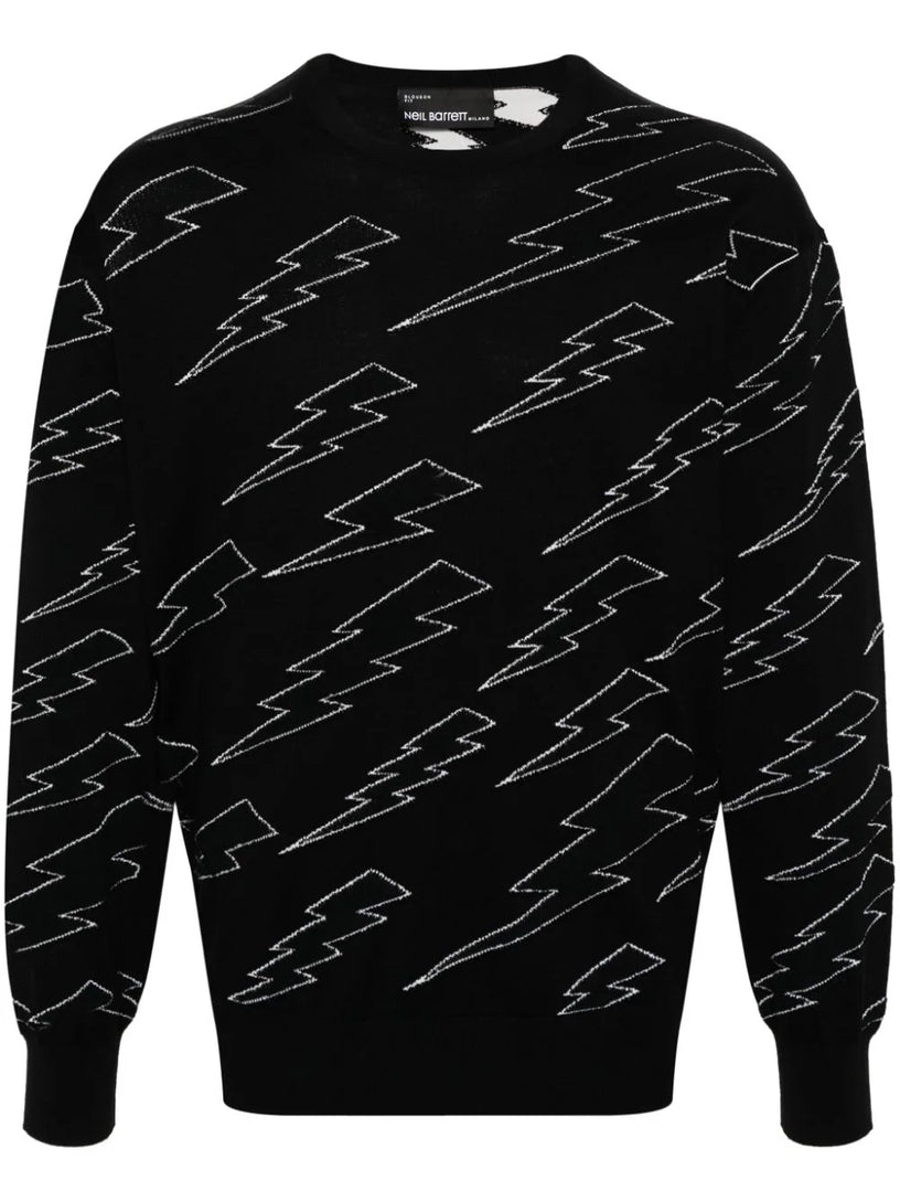 Pullover bolts all-over