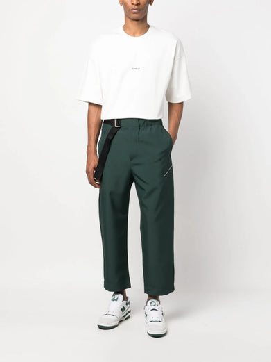 Cropped trousers