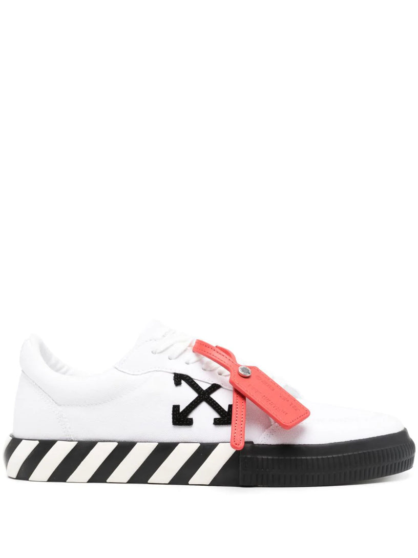 OFF-WHITE Low vulcanized sneakers