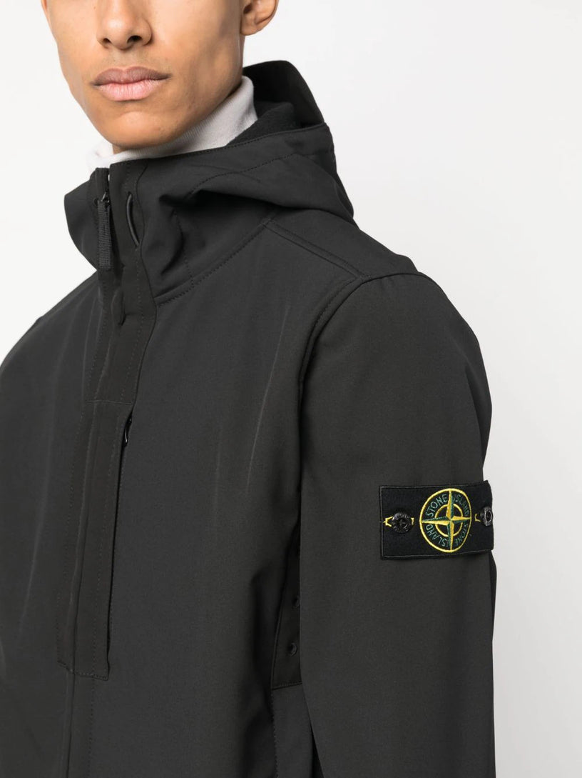 Q0122 SOFT SHELL-R_E.DYE® TECHNOLOGY IN RECYCLED POLYESTER