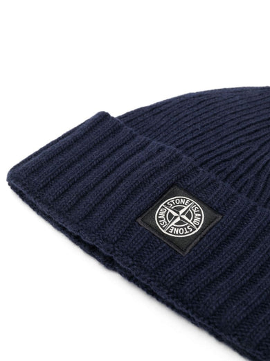 Compass-motif knit beanie