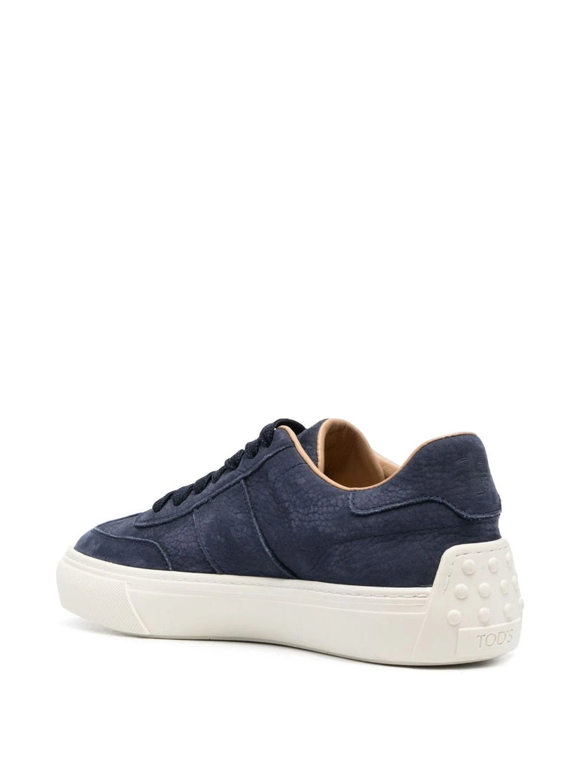 Sneakers in Nubuck