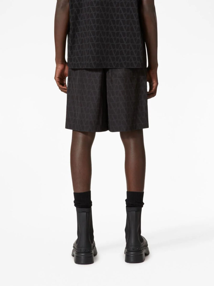 Bermuda shorts with all-over Toile Iconographe