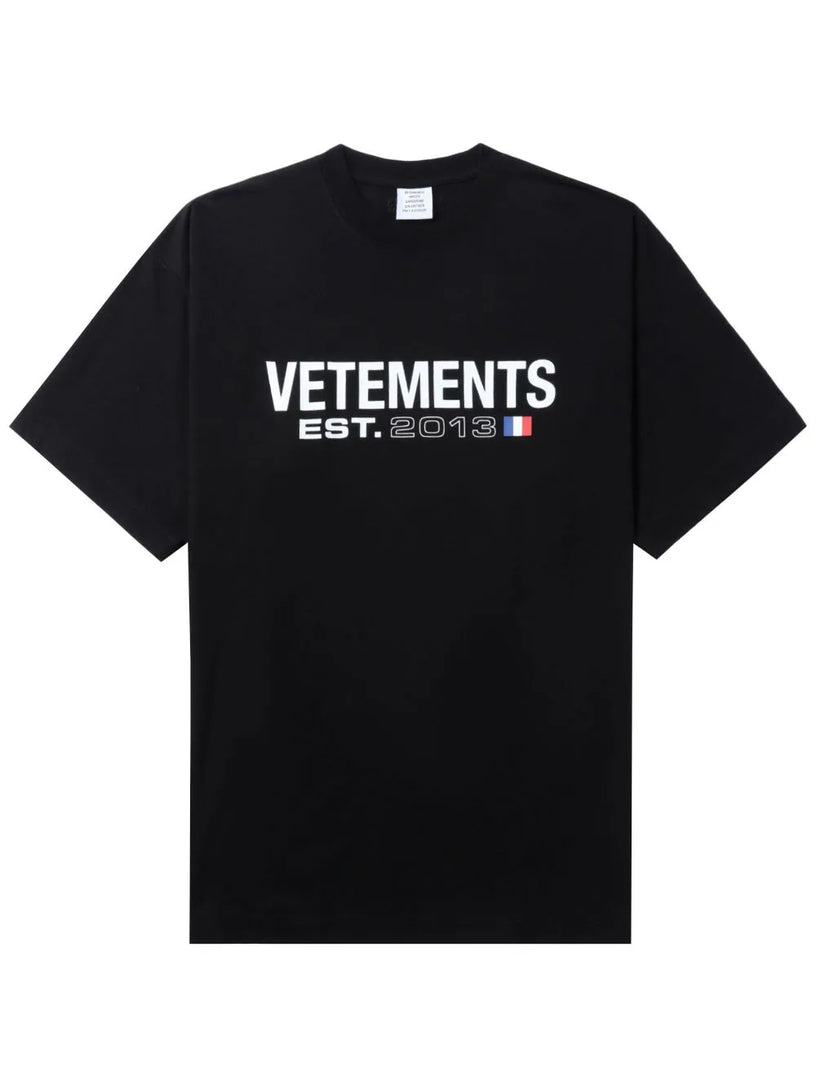 VETEMENTS Flag logo t-shirt