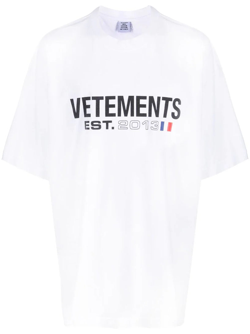 VETEMENTS Flag logo t-shirt