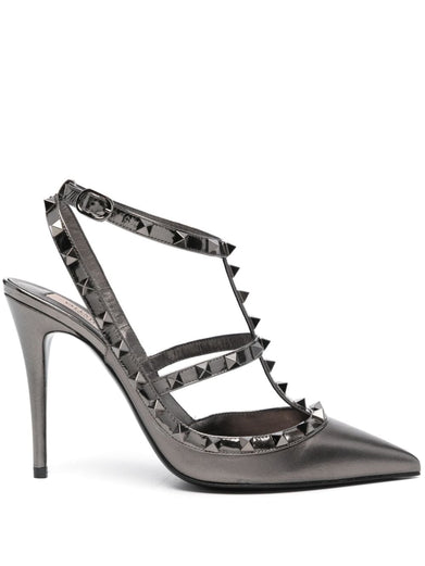 Rockstud pumps