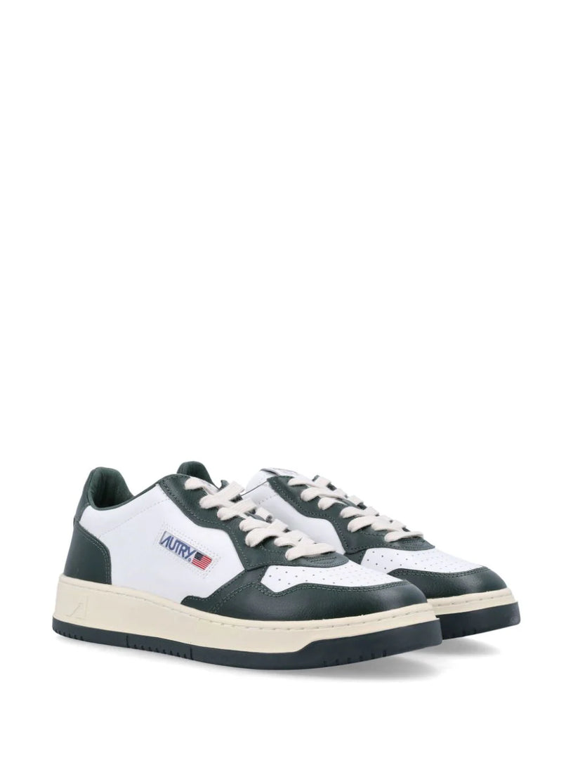 Medalist low sneakers in white and mountain leather