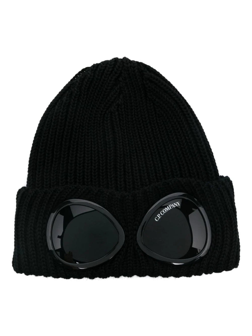 CP COMPANY Beanie with goggles detail