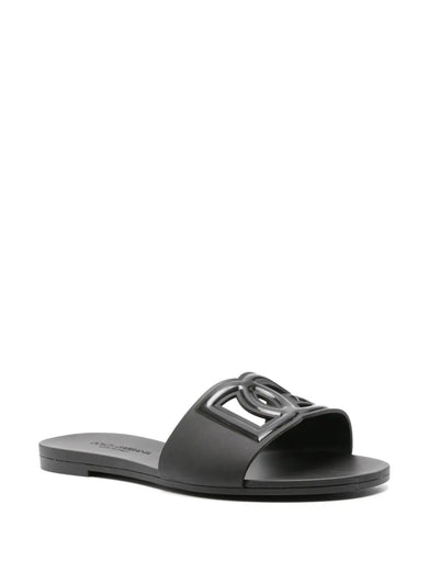 Rubber beachwear sliders