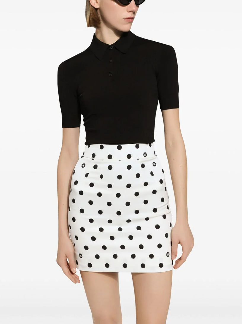 Short charmeuse skirt with polka-dot print