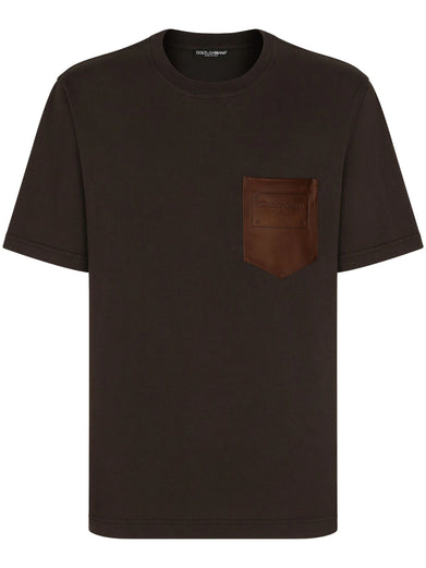 T-shirt with leather breast pocket and logo