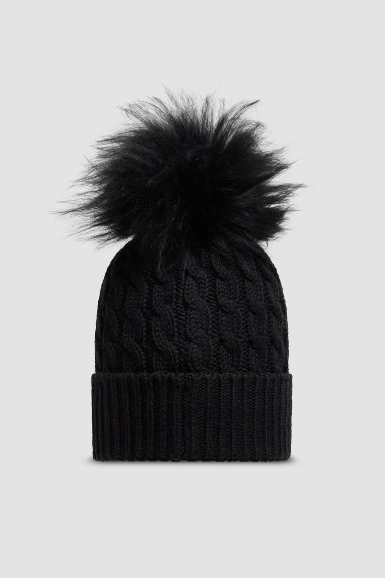 Wool hat with pom pom