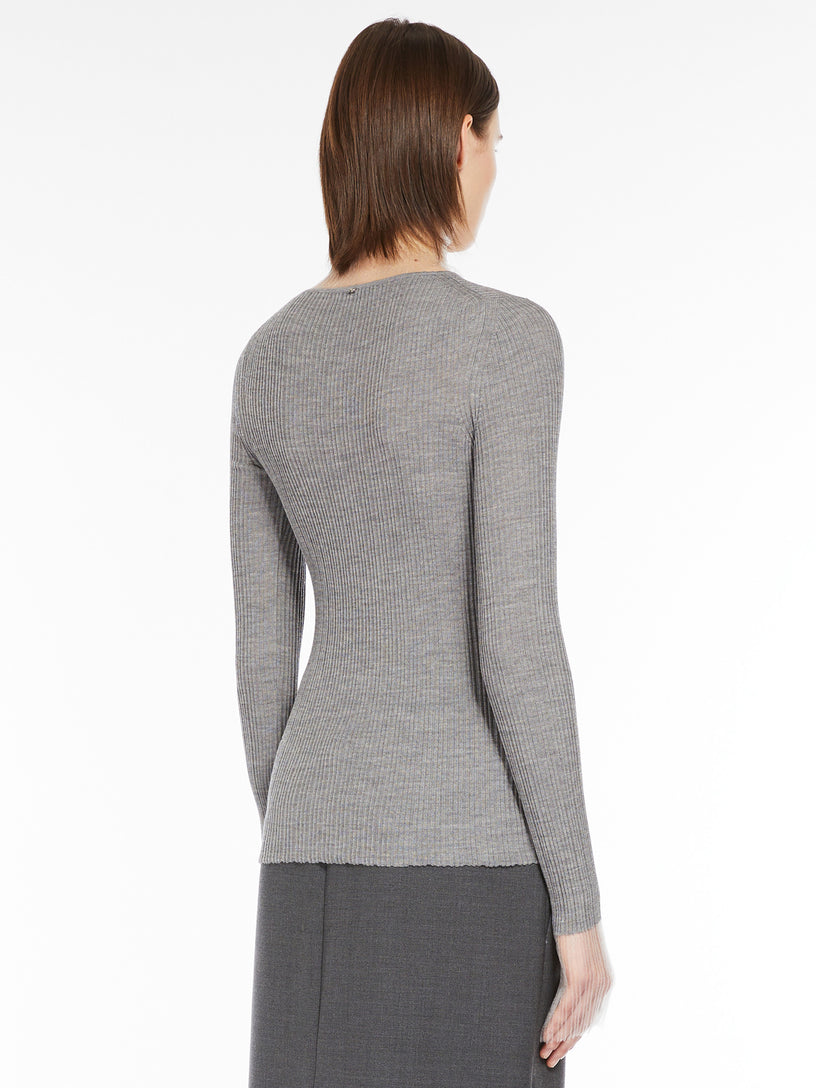 Derris Mock-neck sweater