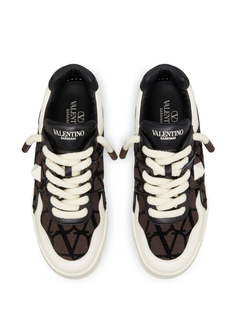 ONE STUD XL low-top sneakers