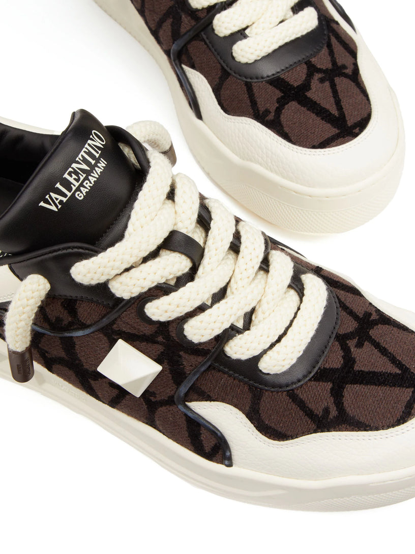 ONE STUD XL low-top sneakers