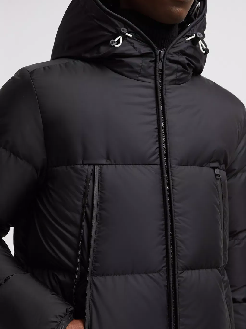 Montcla down jacket