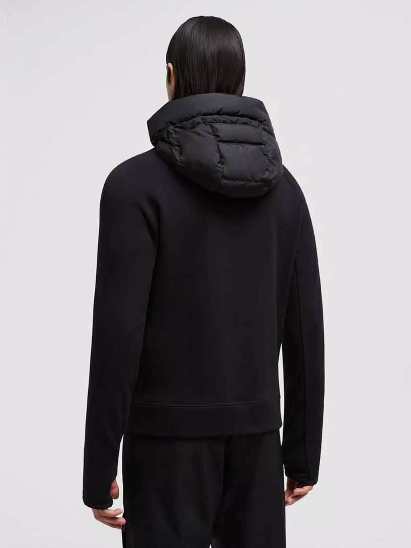 Padded sweatshirt with zip