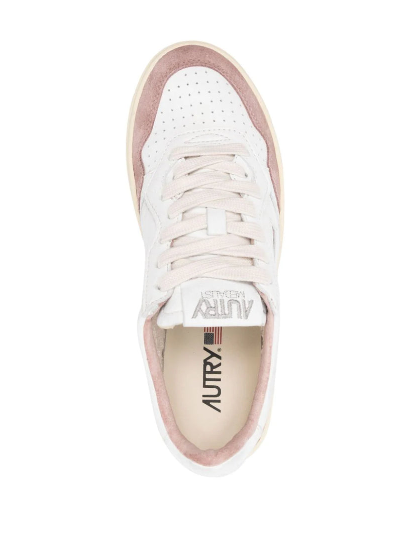 Medalist low sneakers in pink suede and leather