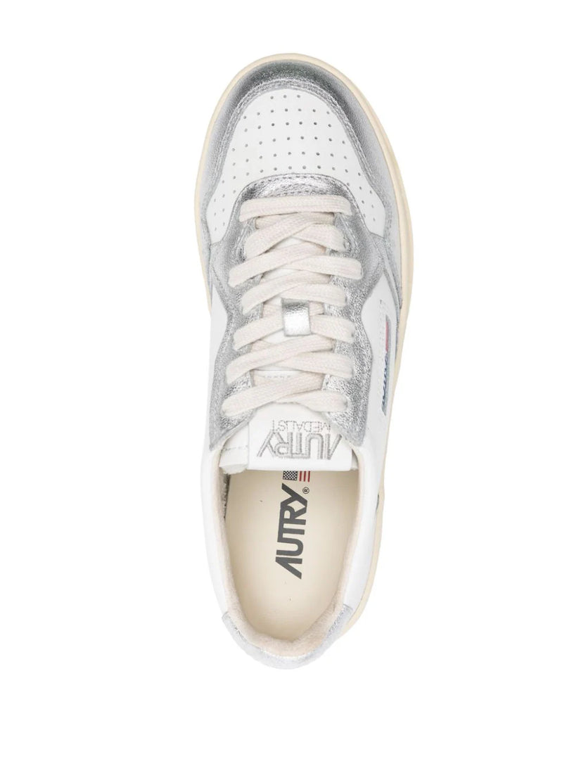 Medalist Platform low sneakers in white and silver leather