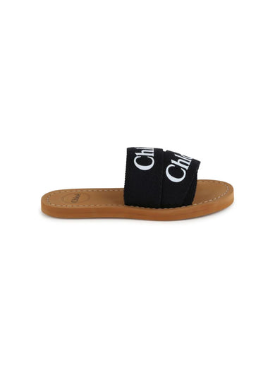 Woody sandals