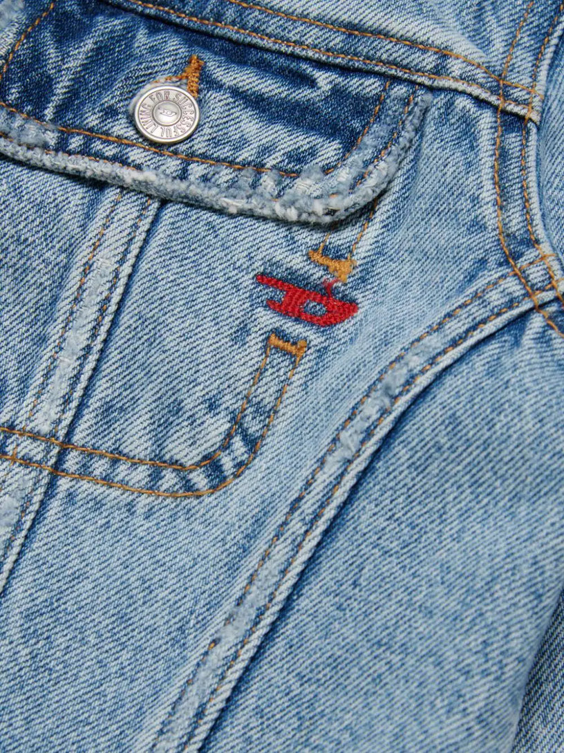 Cropped denim jacket with tears