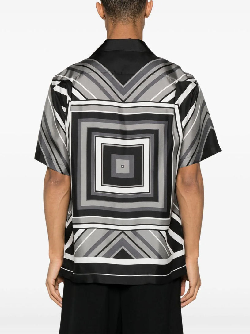 Shirt with geometric print