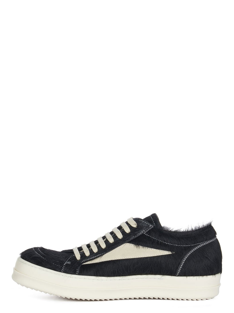 Vintage sneakers with raised sole