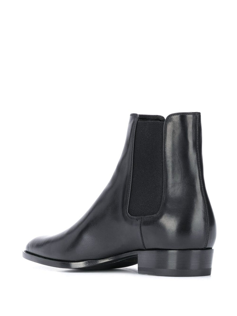 Wyatt Chelsea Boots