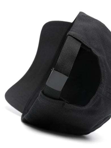 Six-panel cap in cotton rep