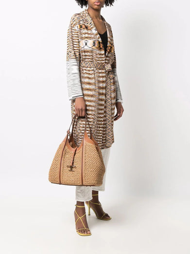 T Timeless Shopping Bag in Raffia and Leather Medium