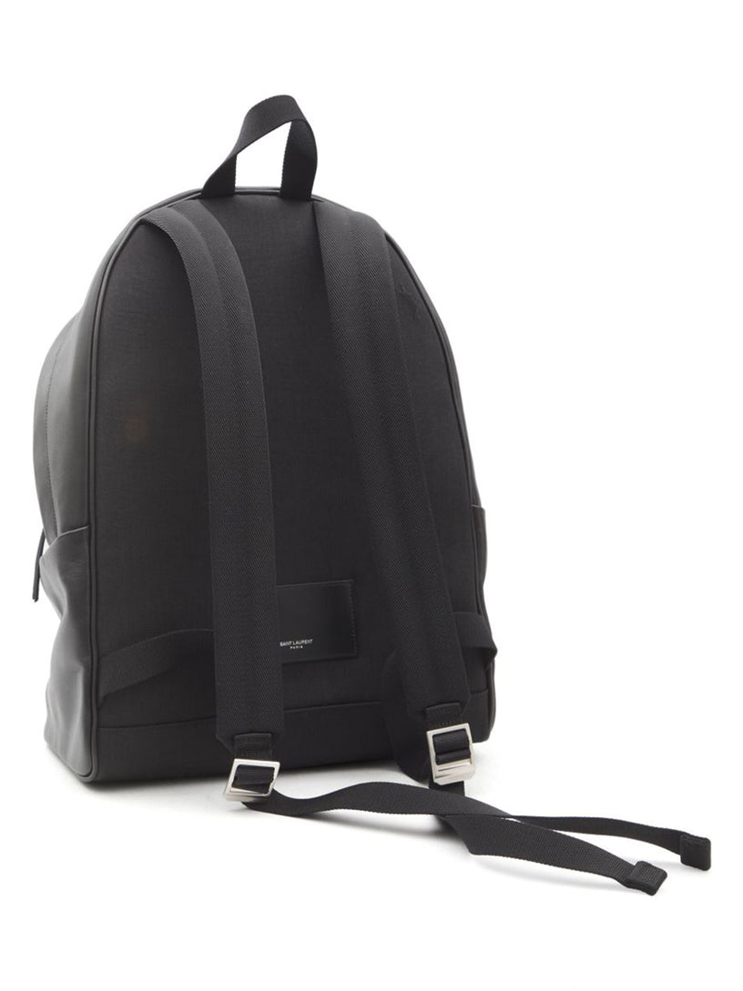 City backpack in leather