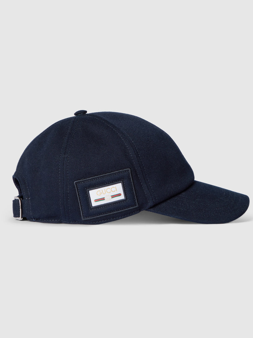 Baseball cap in cotton fabric