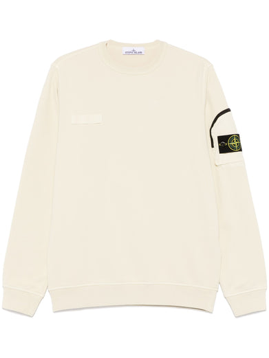 Sweatshirt with badge application