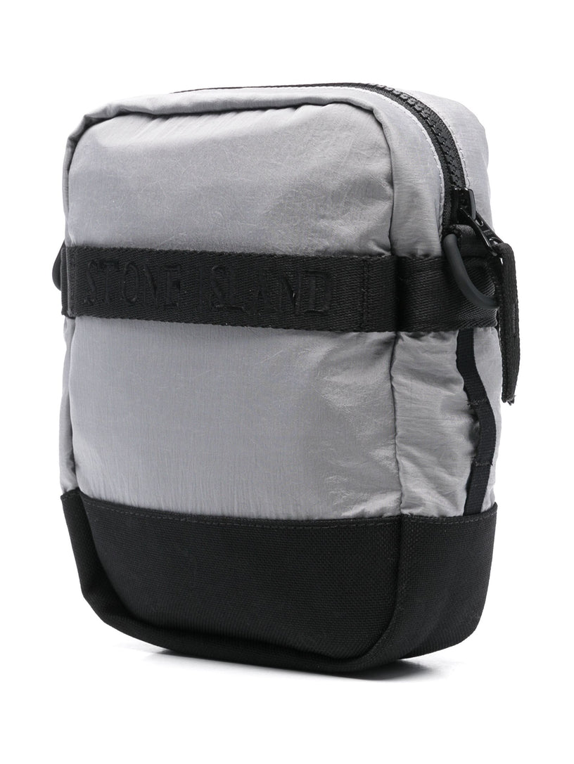 9200908 Shoulder pouch in Econyl®