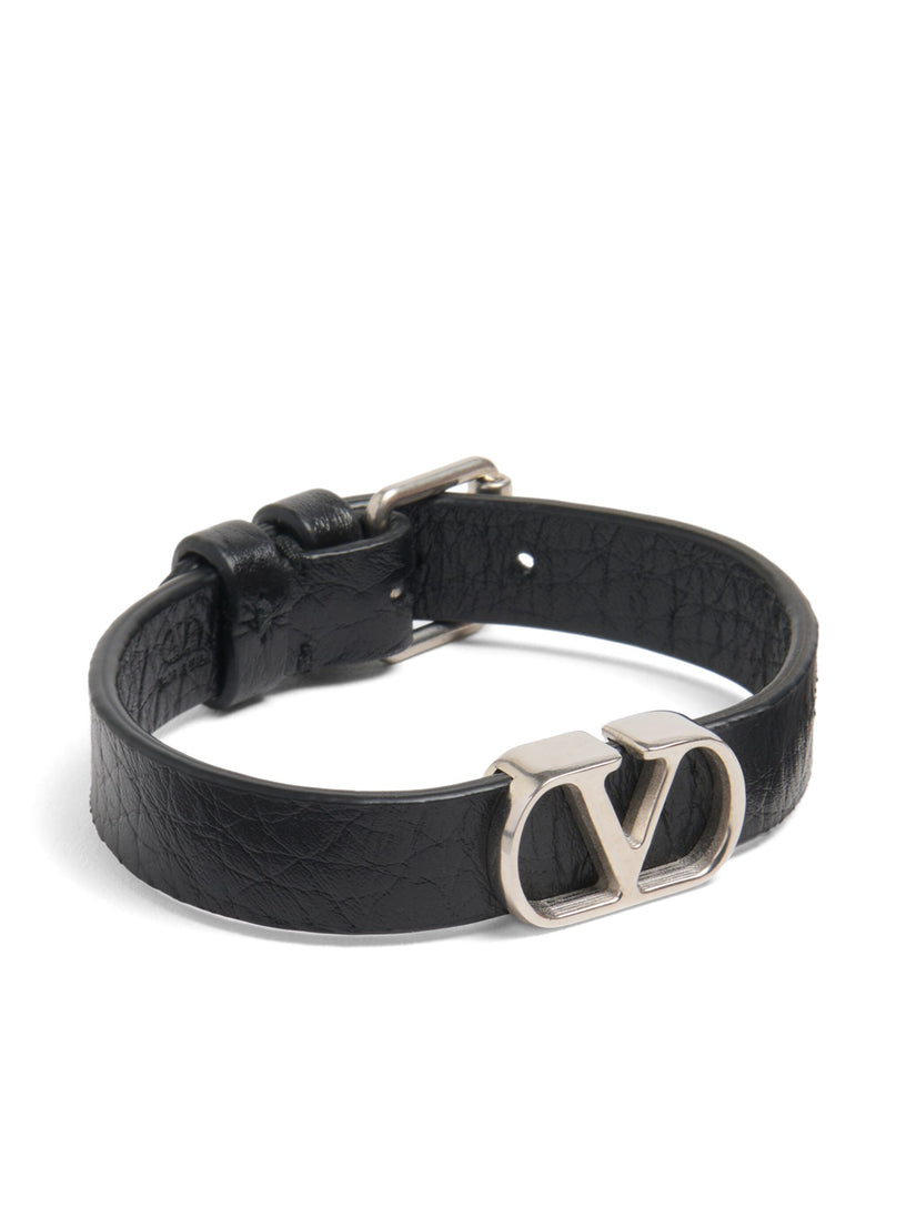 Vlogo signature bracelet in grained calfskin