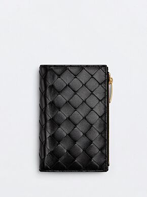 Medium bi-fold zip wallet